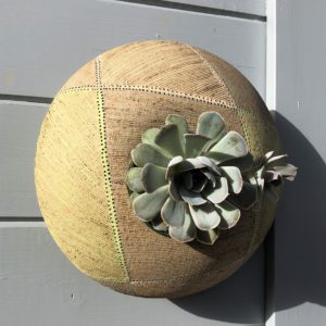 SGV4 - round pod - lime - 28cms diameter