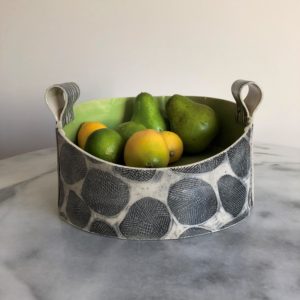 SMH25 - Fruit Bowl - Lime interior -26 cms diameter