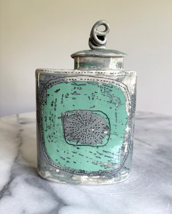 SHC83 - Flowerflask with stopper - Green abstract - 15cm tall 15cm wide - Image 2