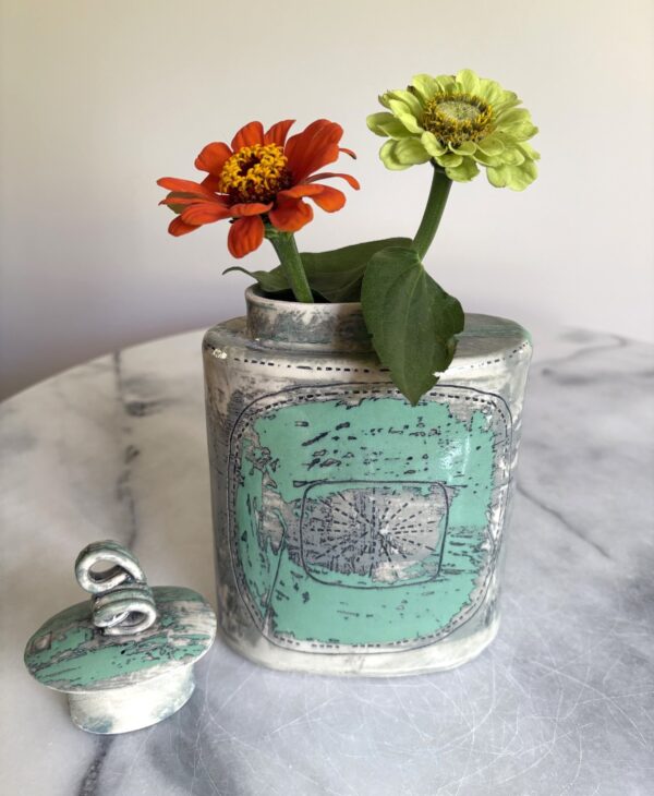 SHC83 - Flowerflask with stopper - Green abstract - 15cm tall 15cm wide