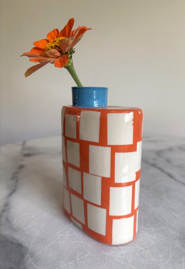 SHC86 - Single stem vase - Orange square - 12cm tall 11cm wide - Image 2