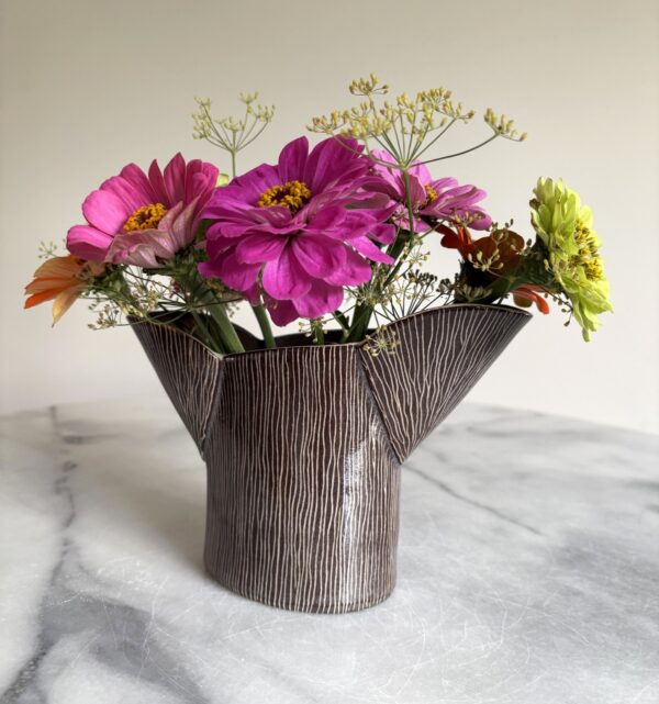 SHC88 - Small vase - Dark brown linear - 12cm tall 11cm wide - Image 2