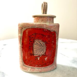 SHC133 Small Red flower flask -13cm tall x 12cm wide