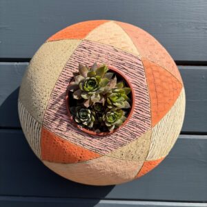 SGV313 - Round Pod - 28cm diameter-Bazaar round - Drainage holes for planting Keyhole for wall mounting