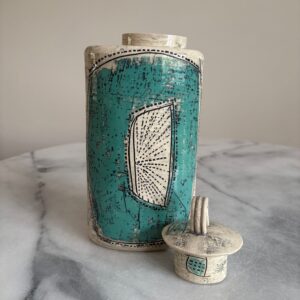SHC140 Tall Flower flask -20cm tall x11cm wide