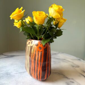SHC157 Dark Brown "Winter" vase - mixed slip